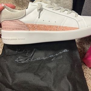 Brand new in box - Vintage Havana Mabely Size 10